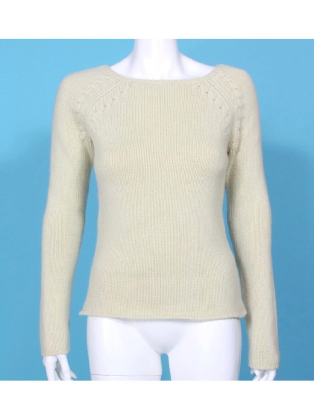 ANN TAYLOR 100% Cashmere Pale Green Crewneck Sweater Womens size Small /643